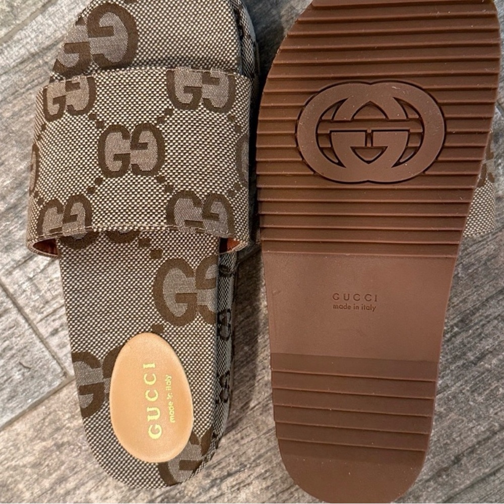 Gucci Beige and Brown Monogram Sandals - Picture 3 of 3
